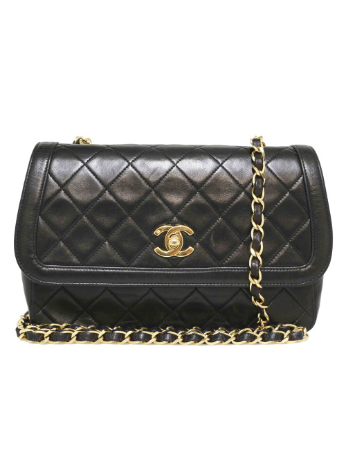 Sac à main CHANEL cliassique noir