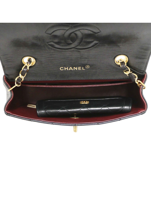 Sac à main CHANEL cliassique noir