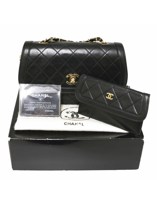 Sac à main CHANEL cliassique noir