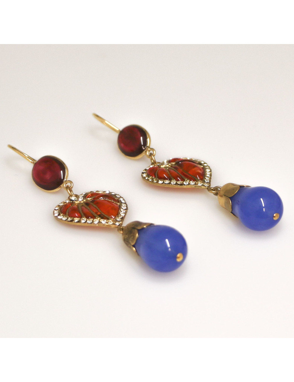 Clous MARGUERITE DE VALOIS coeur pendants