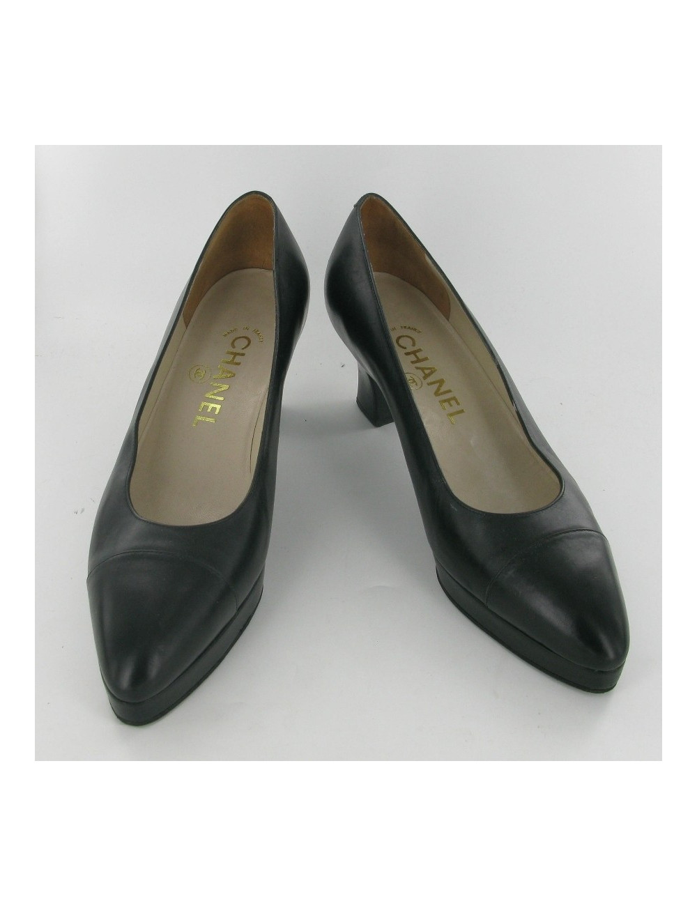 CHANEL black leather shoes