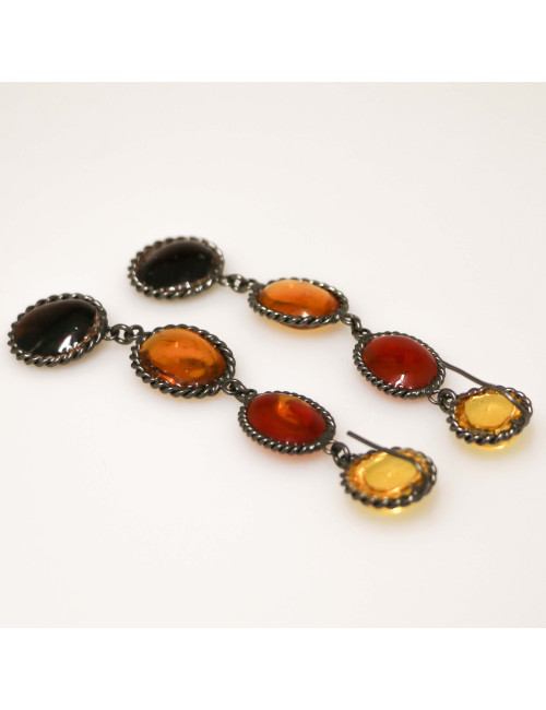 Clous pendants MARGUERITE DE VALOIS pate de verre