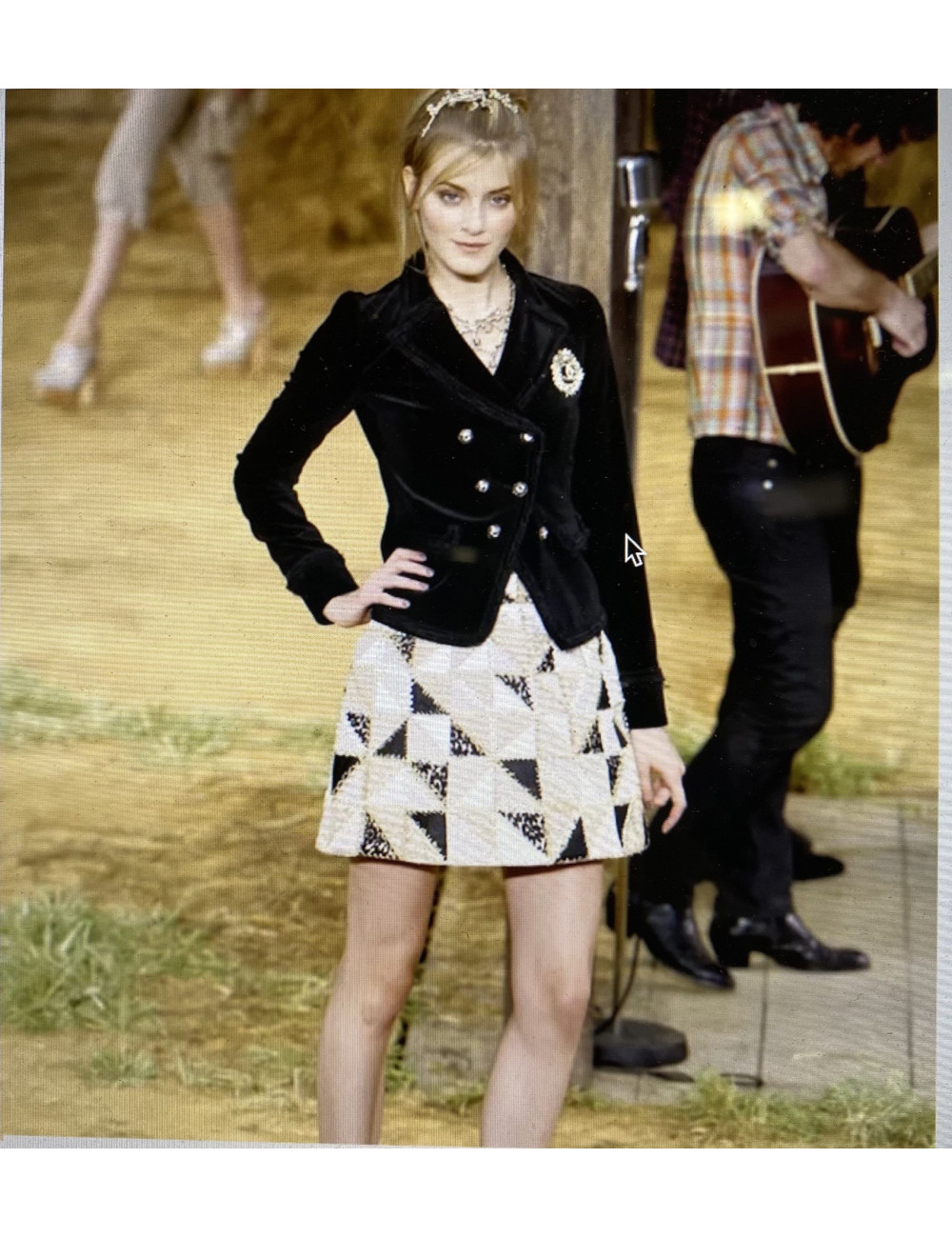 Veste T 34 CHANEL velours noir