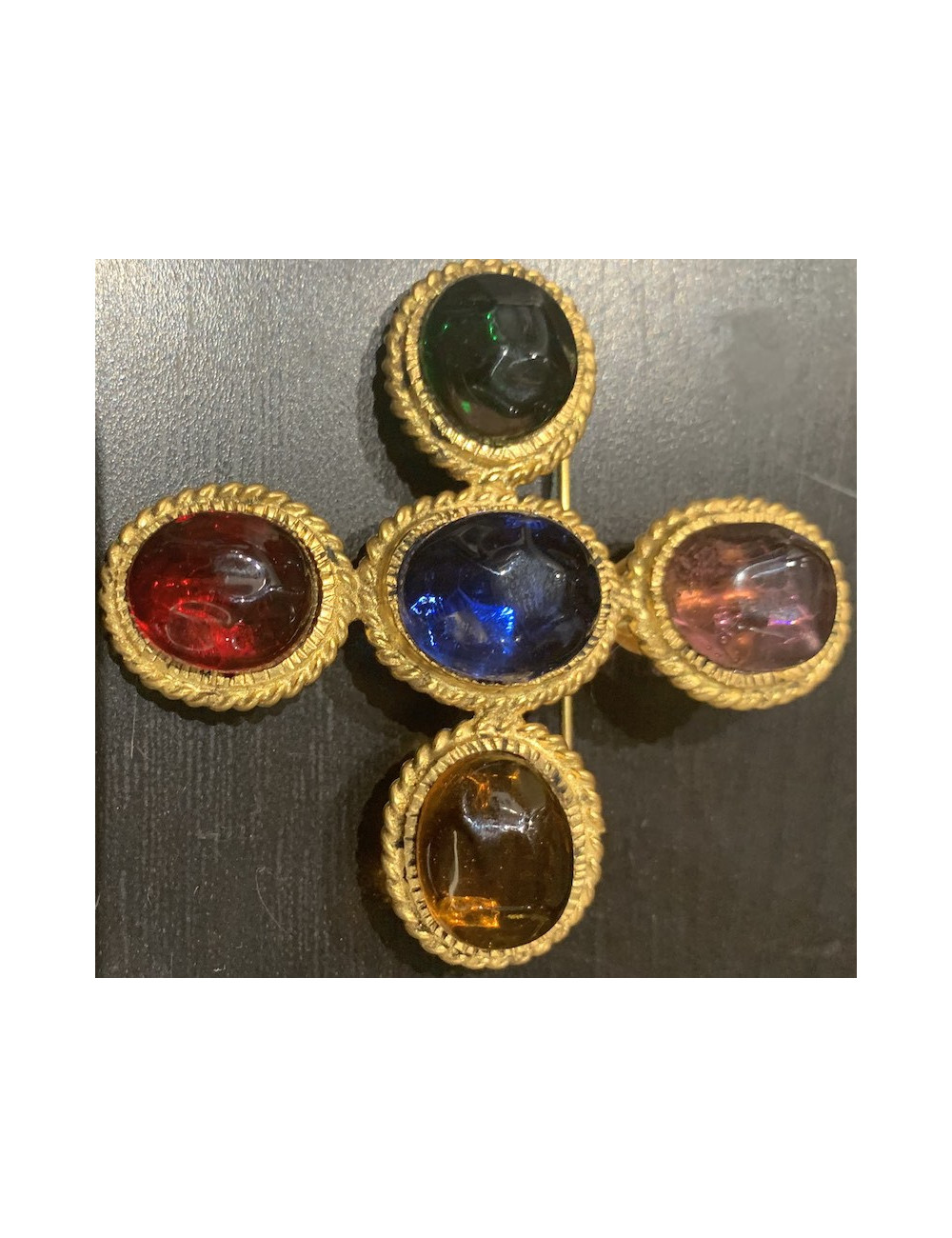 Broche pâte de verre 