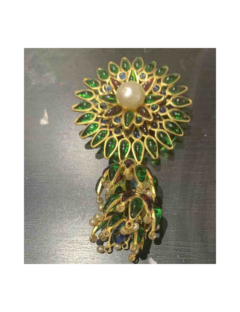 Broche houblon pâte de verre