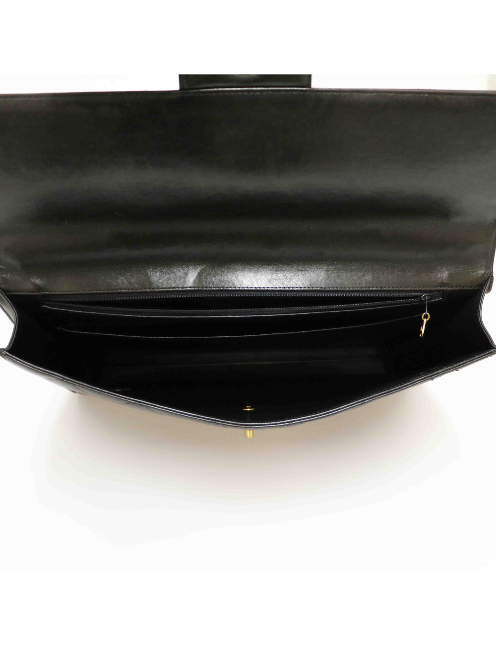 Porte documents Chanel noir matelassé