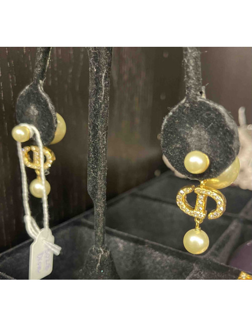 Tribales clous DIOR perles nacrées