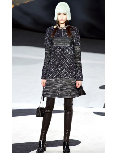 Robe CHANEL cuir et tweed