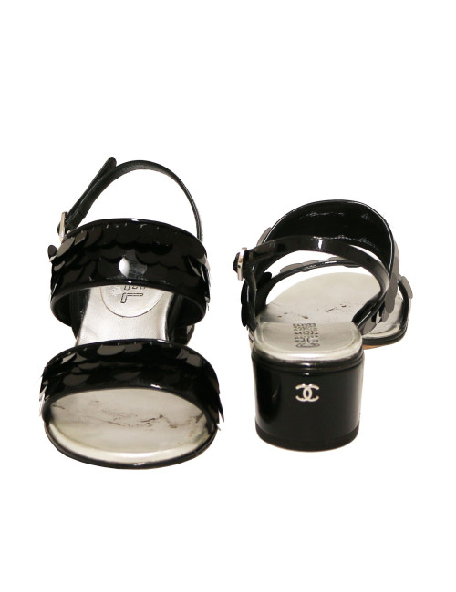 Sandales T37,5 CHANEL sequins                                  