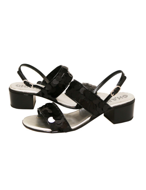 Sandales T37,5 CHANEL sequins                                  
