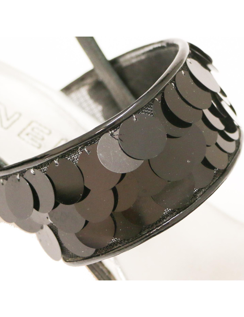 Sandales T37,5 CHANEL sequins                                  