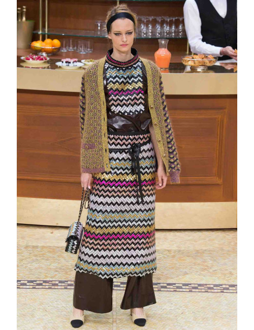 Cardigan T46 CHANEL collection Brasserie laine mohair