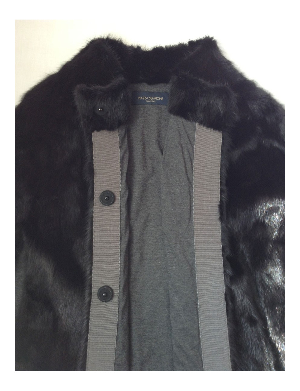 Cape PIAZZA SEMPIONE en vison