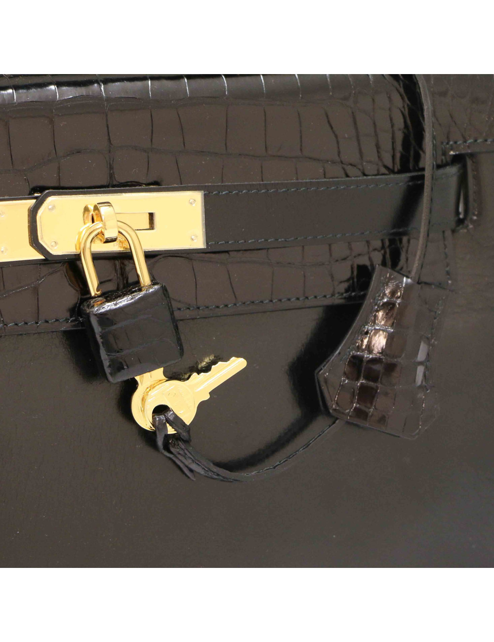 HERMES Kelly 28 Vintage black Box leather and crocodile