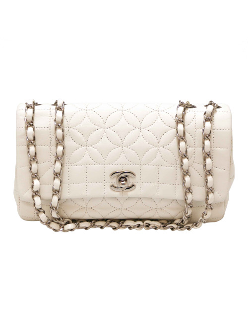 A RETEINDRE Timeless CHANEL blanc