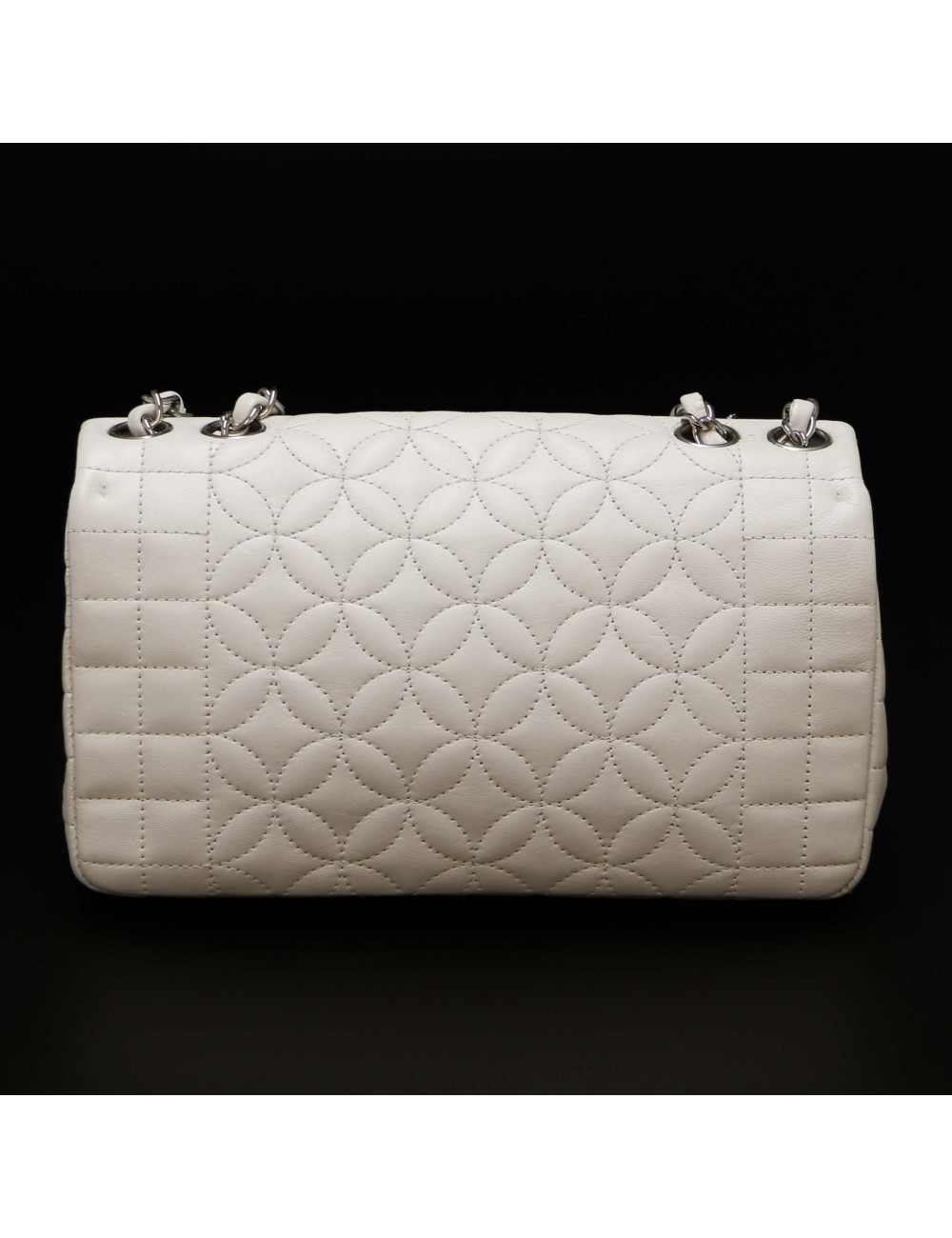 A RETEINDRE Timeless CHANEL blanc