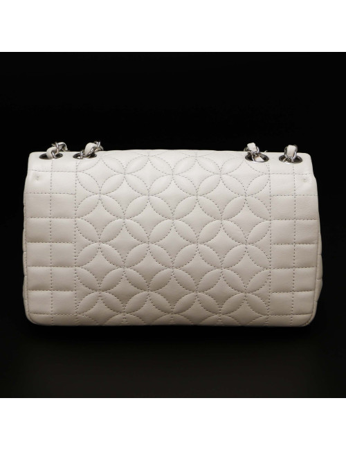 A RETEINDRE Timeless CHANEL blanc