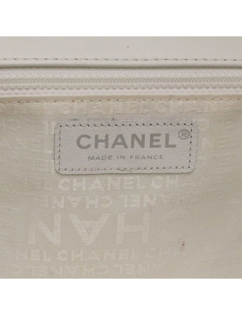 A RETEINDRE Timeless CHANEL blanc