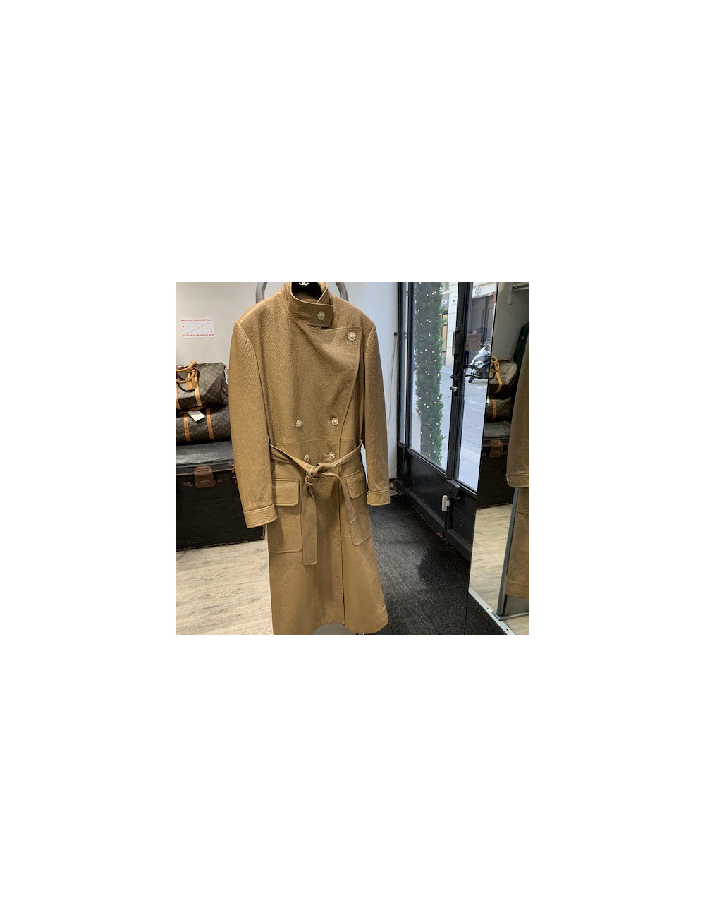 Manteau CHANEL cuir beige
