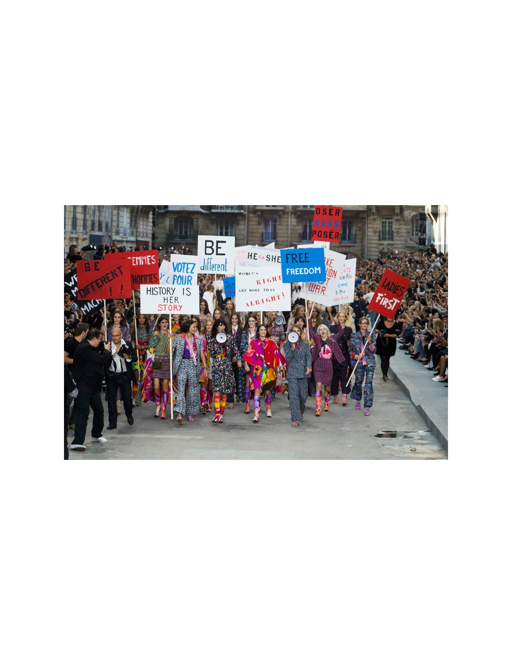 Veste CHANEL T40  Printemps 2015