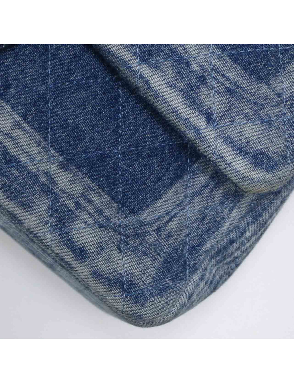 Sac Timeless CHANEL denim bleu delavé