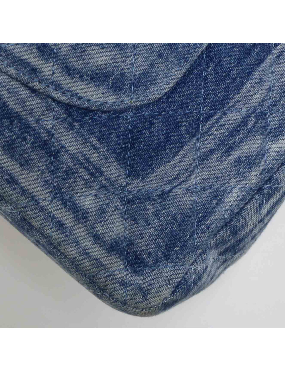 Sac Timeless CHANEL denim bleu delavé