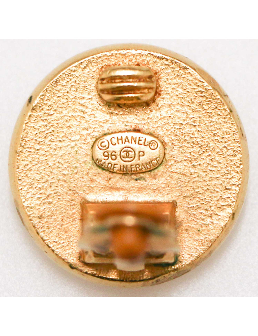 Clips ronds vintage CHANEL métal et perle