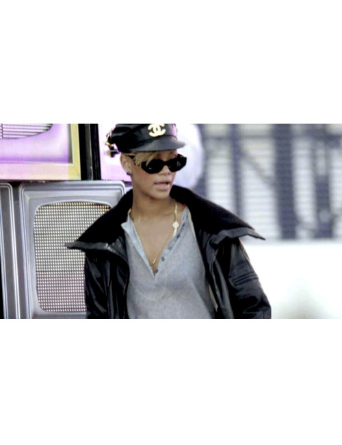 Casquette CHANEL cuir rouge