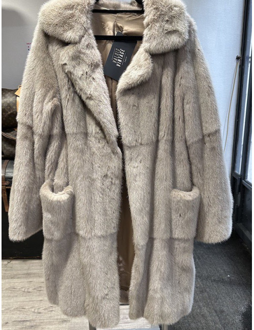 Manteau oversize SAINT LAURENT en vison