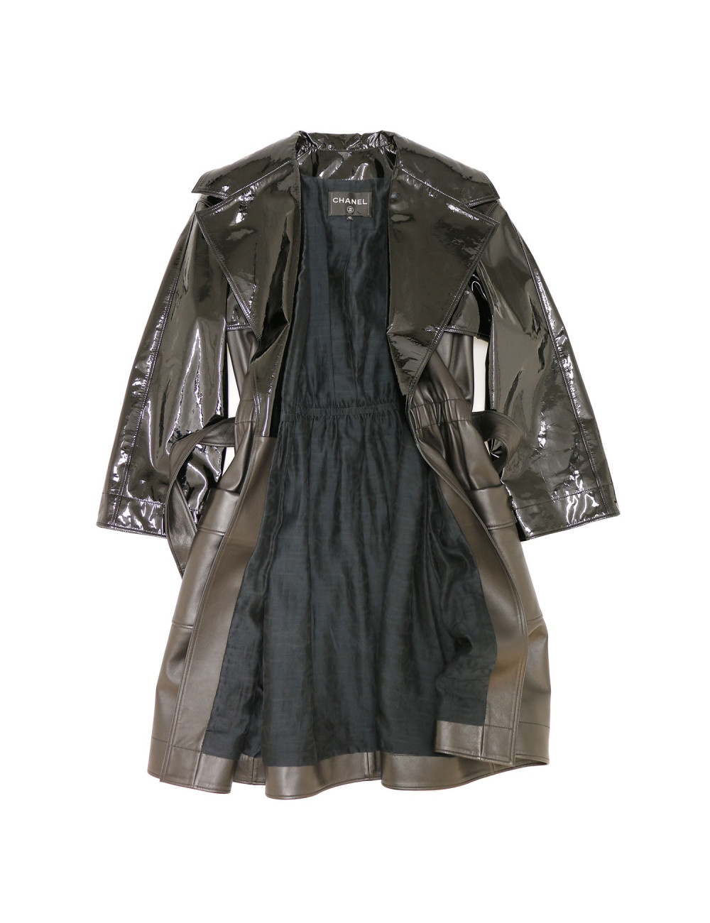 Trench T 42 CHANEL cuir verni et cuir noir