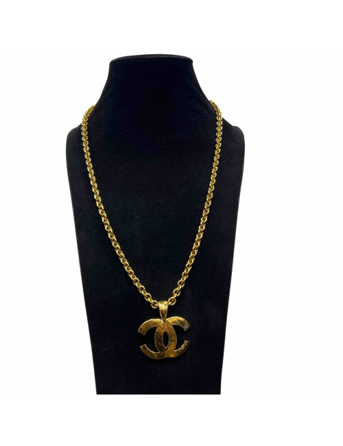 Long collier CHANEL CC matelassé doré