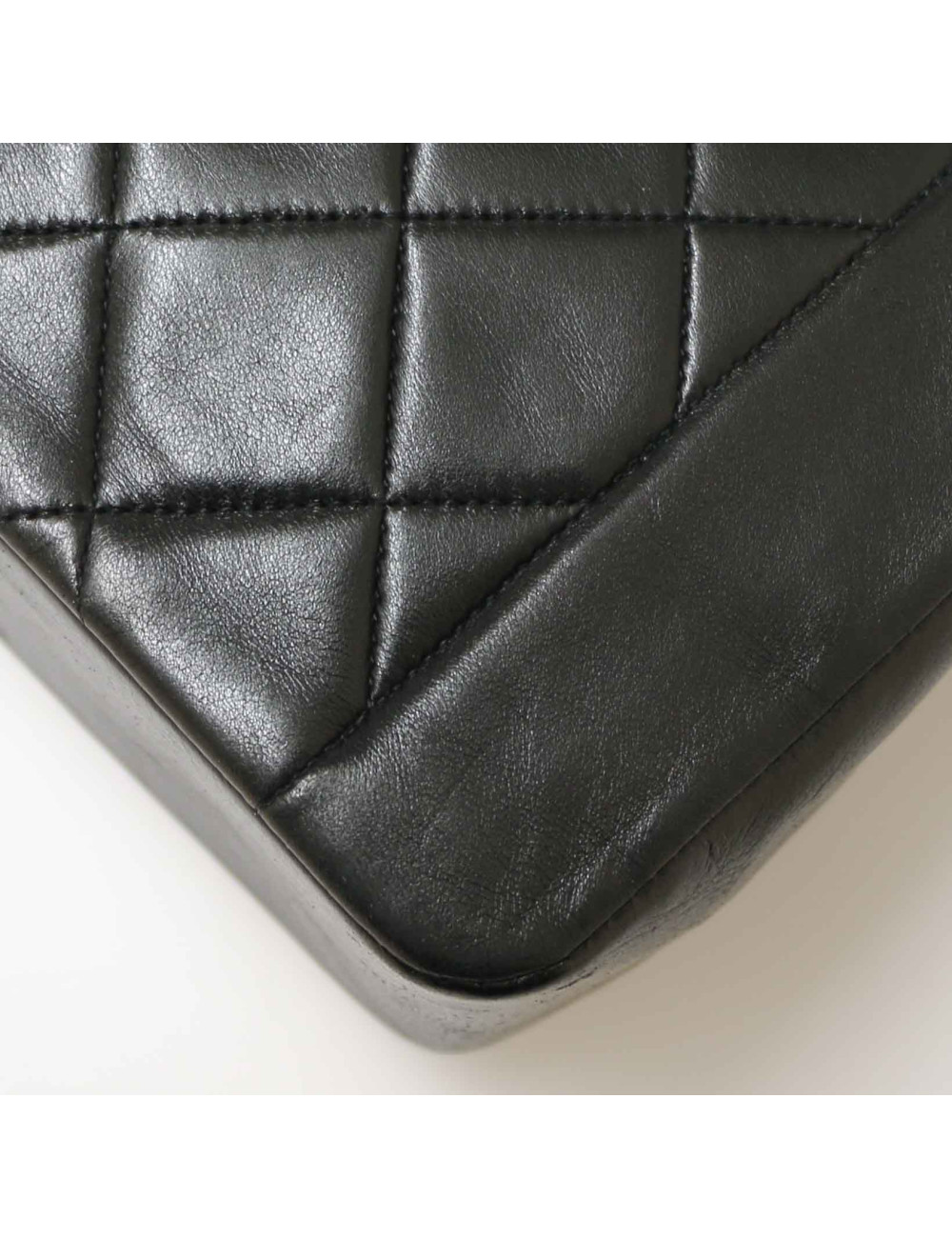 Sac vintage CHANEL Diana noir