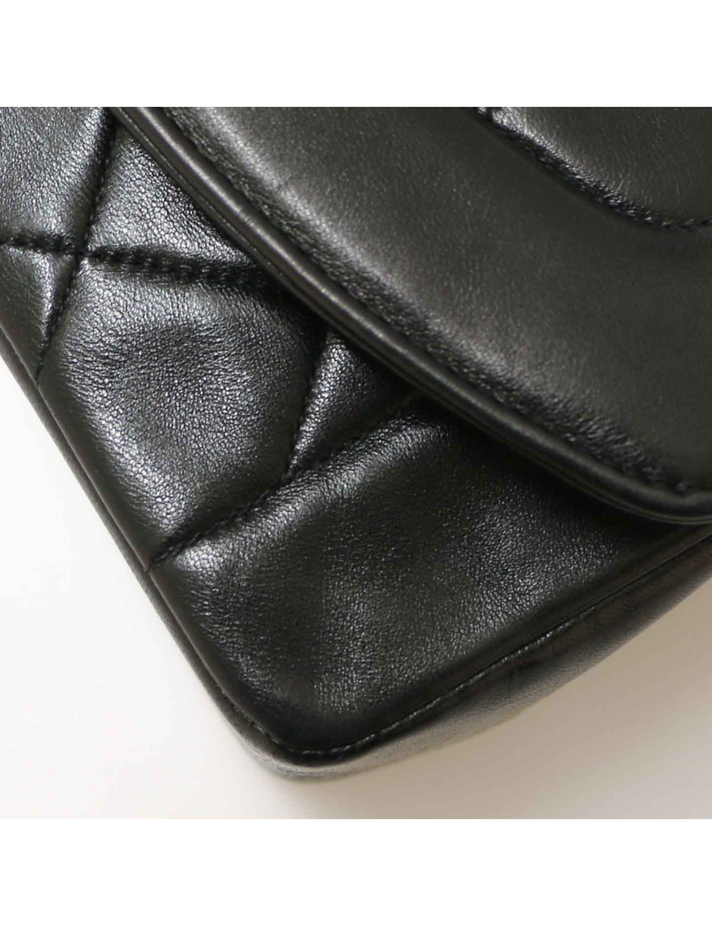 Sac vintage CHANEL Diana noir