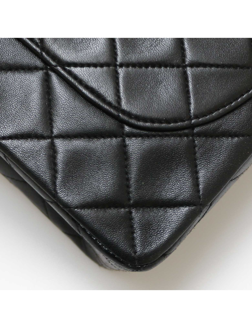 Small Timeless CHANEL vintage