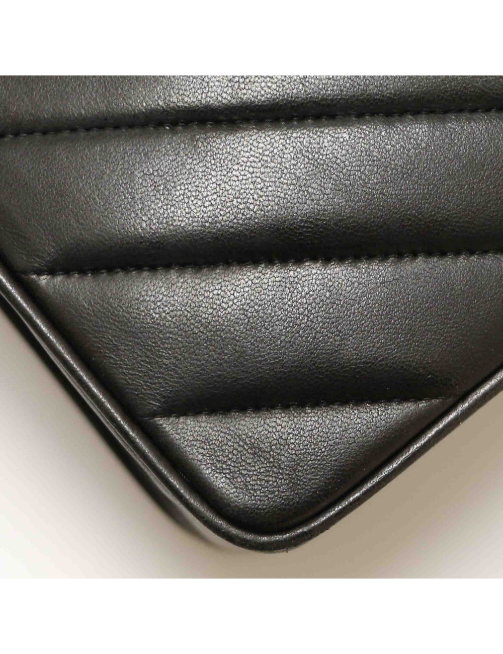 Sac Classique Chanel vintage chevron