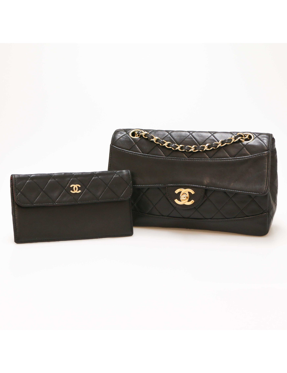 Sac vintage CHANEL classique noir