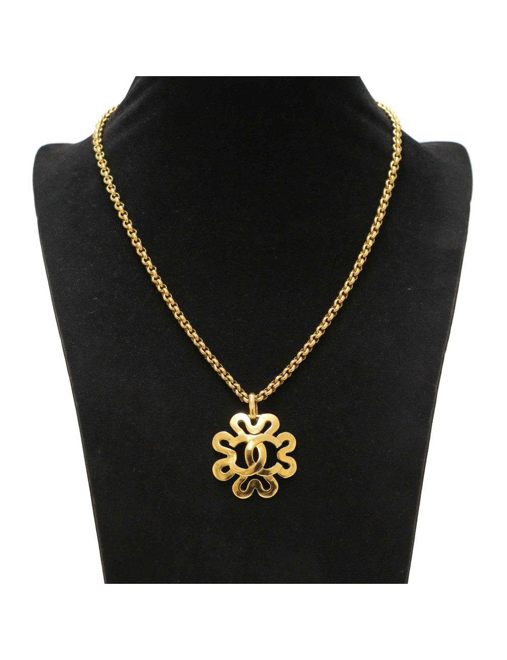 Collier pendentif CHANEL vintage doré