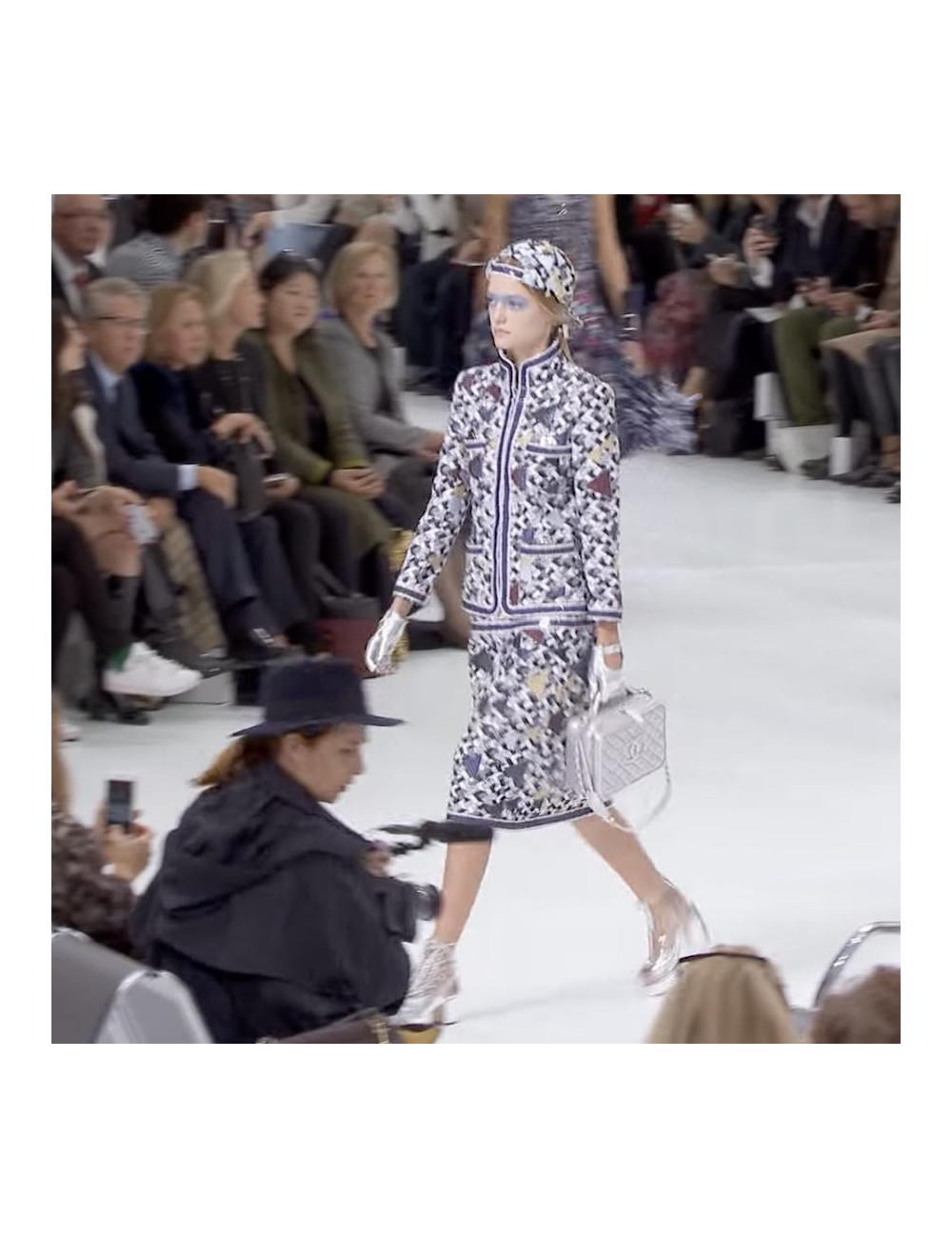 Veste CHANEL T 36 Brasserie