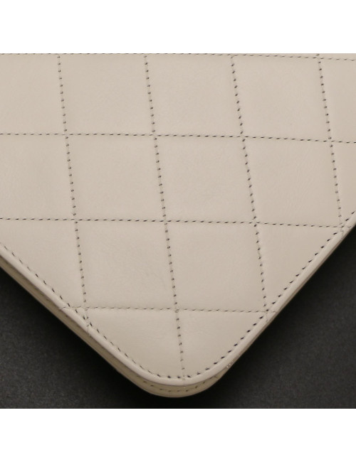 Sac vintage CHANEL cuir blanc