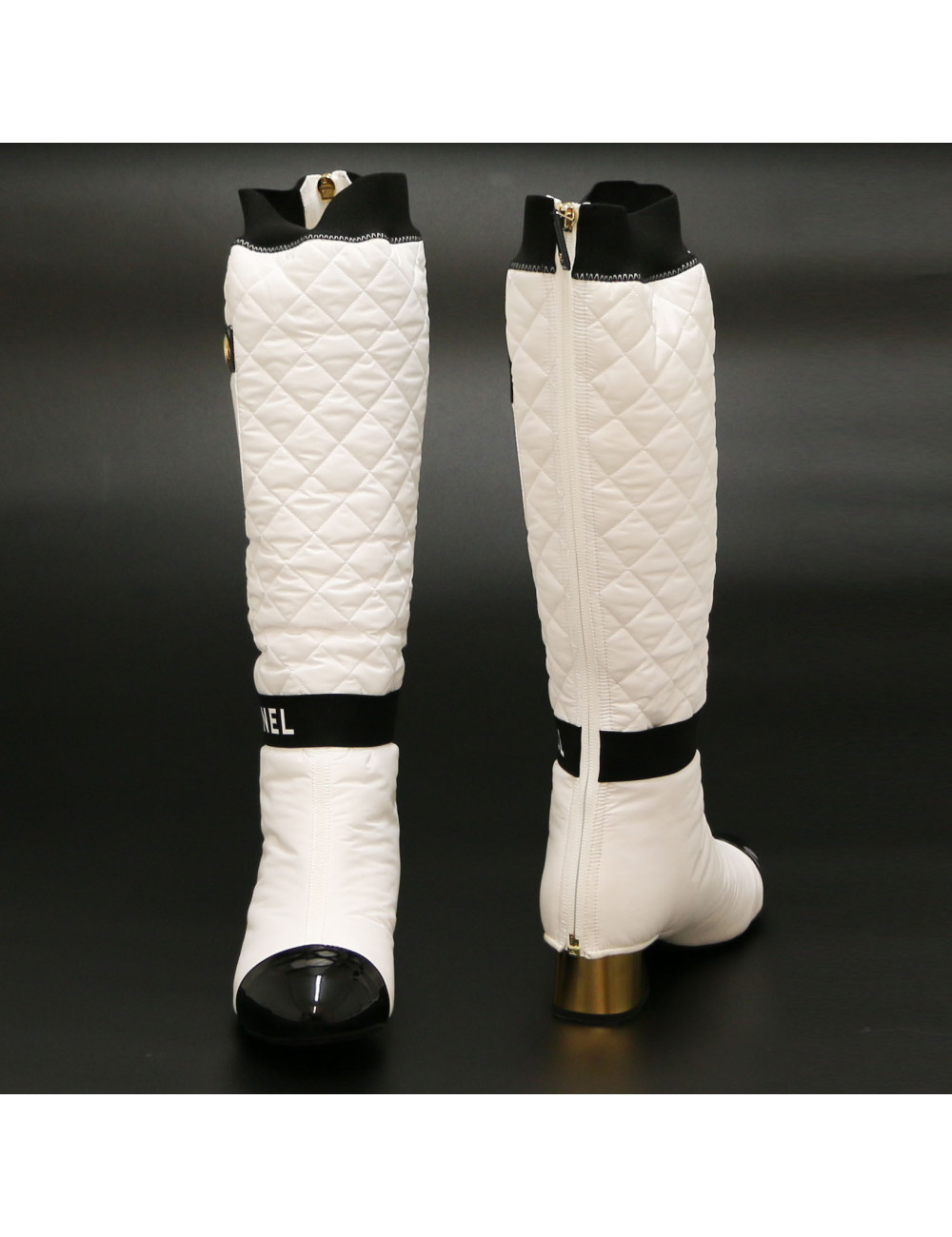 CHANEL boots with removable white gaiters size 37FR