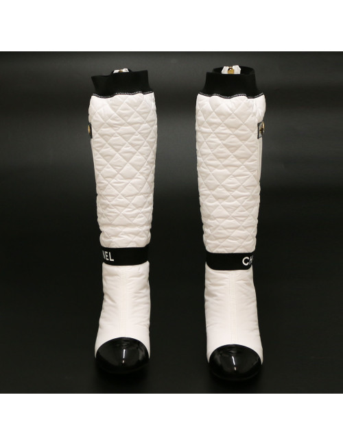 CHANEL boots with removable white gaiters size 37FR