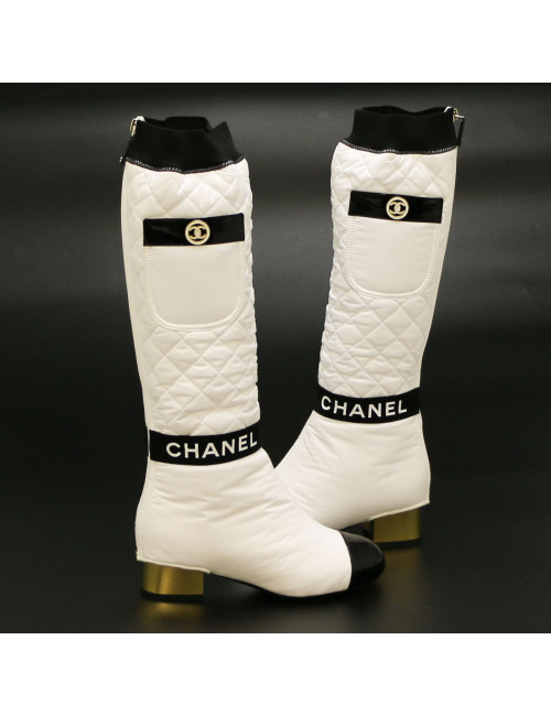 Bottes CHANEL T37  Collector guetres amovibles blanches