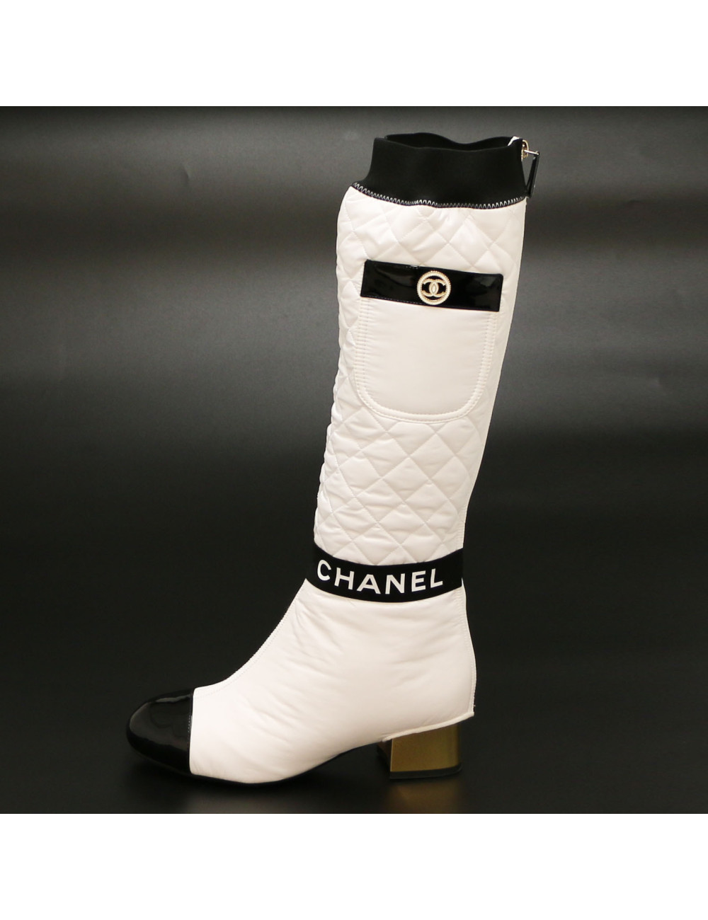 Bottes CHANEL T37  Collector guetres amovibles blanches