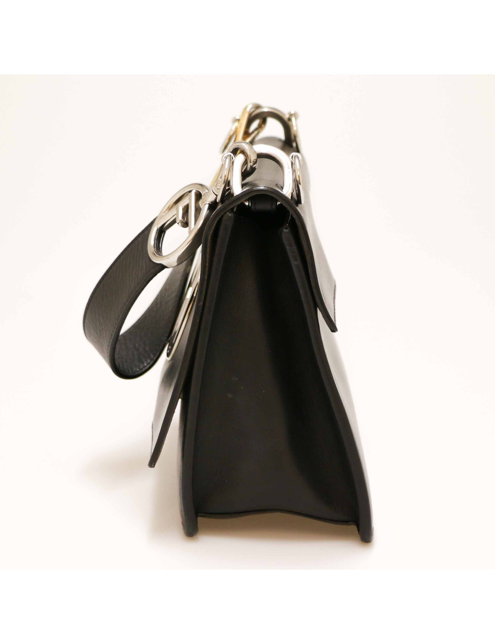 Sac bandoulière FENDI cuir noir