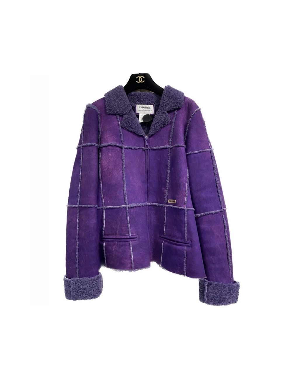 Veste T36 CHANEL peau retournée violette