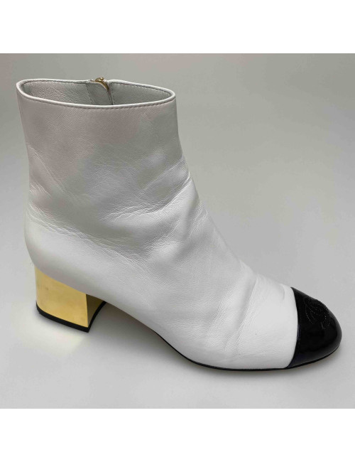 Bottes CHANEL T37  guetres amovibles blanches