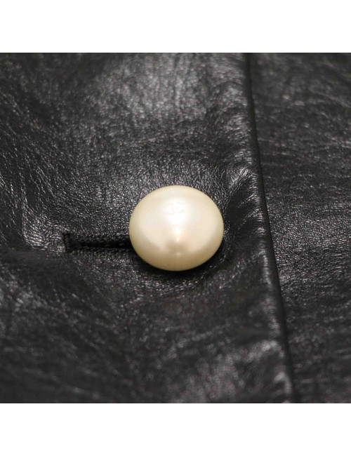 Veste courte T 38 CHANEL cuir noir 