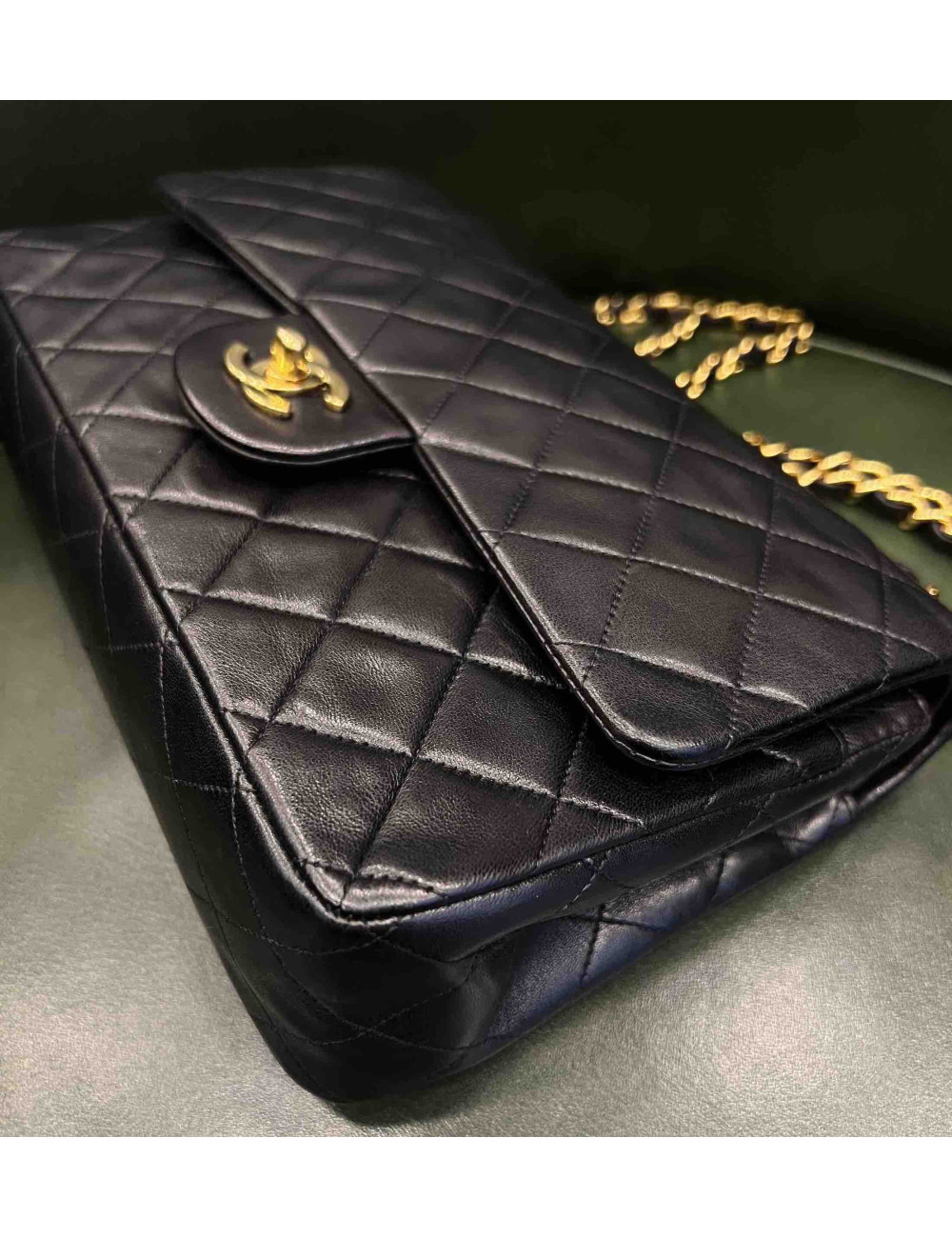 Sac classique medium CHANEL noir