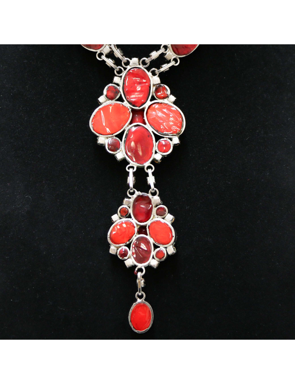 MARGUERITE DE VALOIS molten glass neck-tie necklace