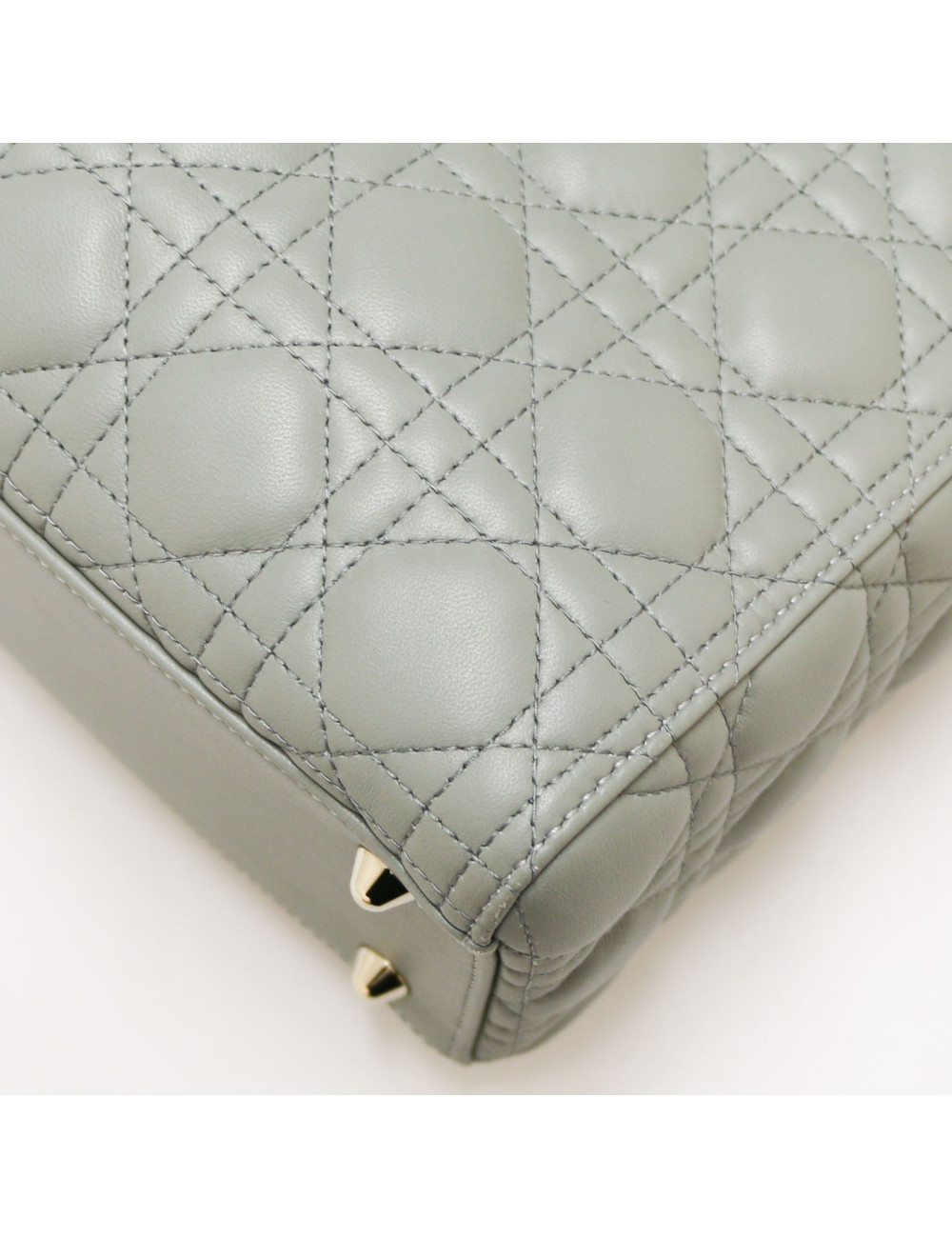 Sac Lady D CHRISTIAN DIOR cuir gris GM